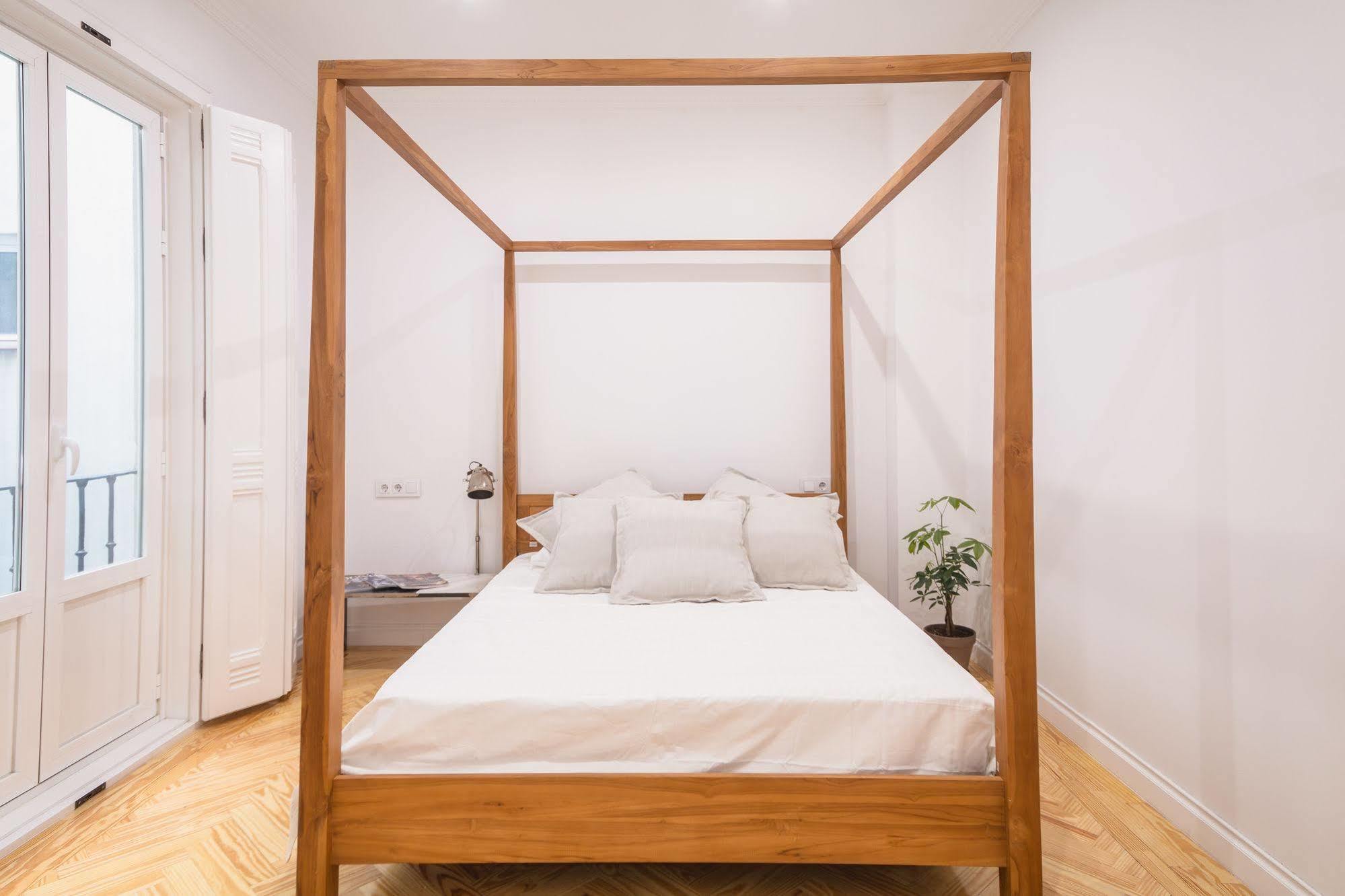 Fuencarral Apartment Madrid Exterior foto